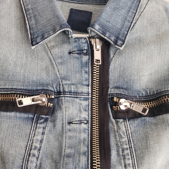 NWT R+A / RTA Distressed Jean Jacket - Picture 6 of 10